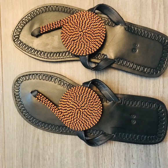 Ladies African Maasai Sandals. - Picture 3 of 4